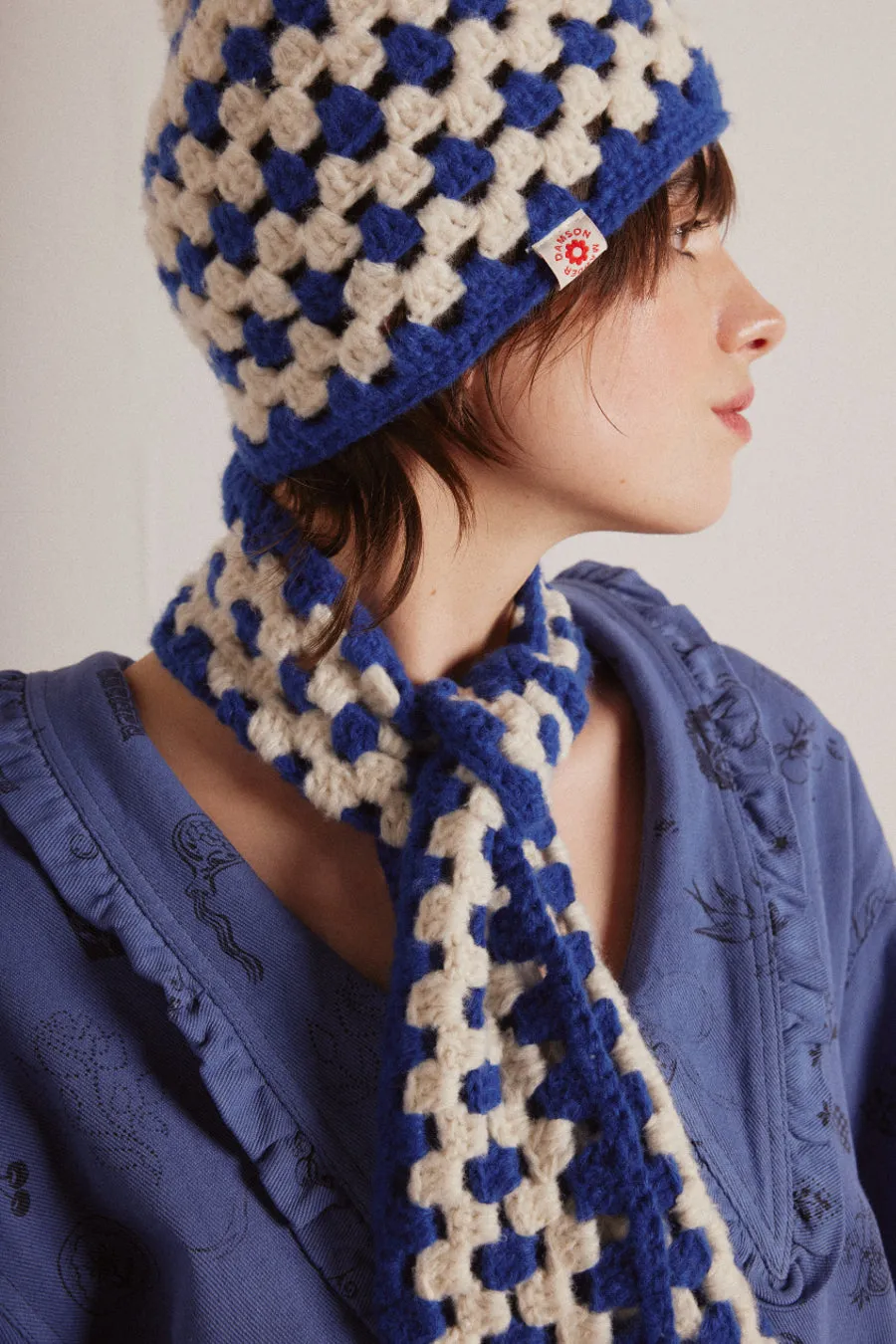 crochet stripe scarf - blue