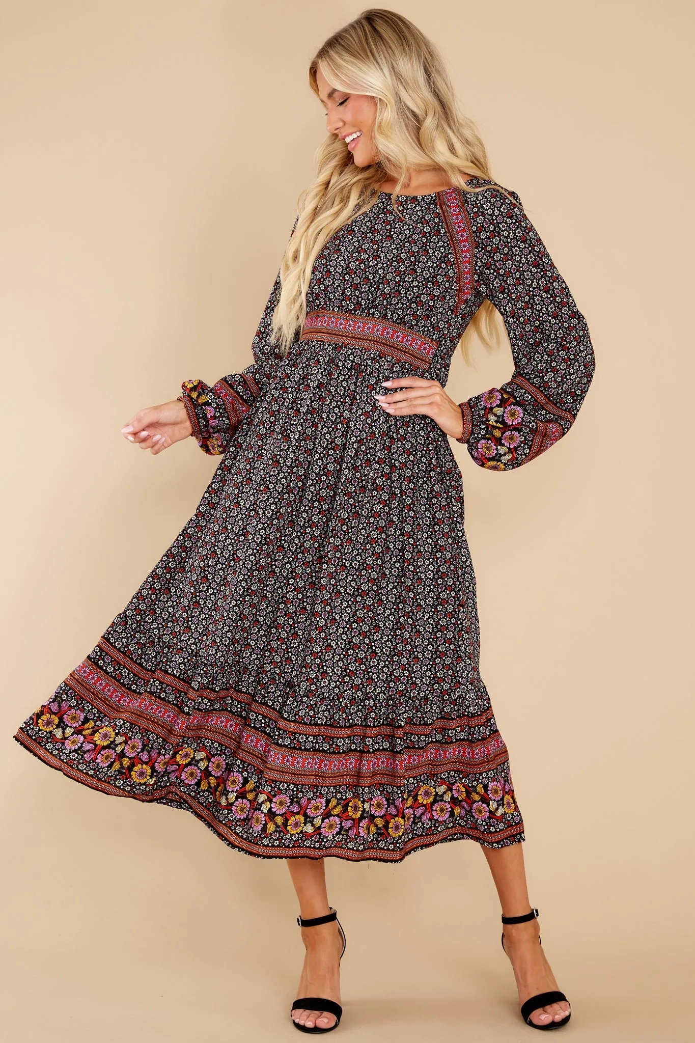Into The Details Black Floral Print Midi Dress
