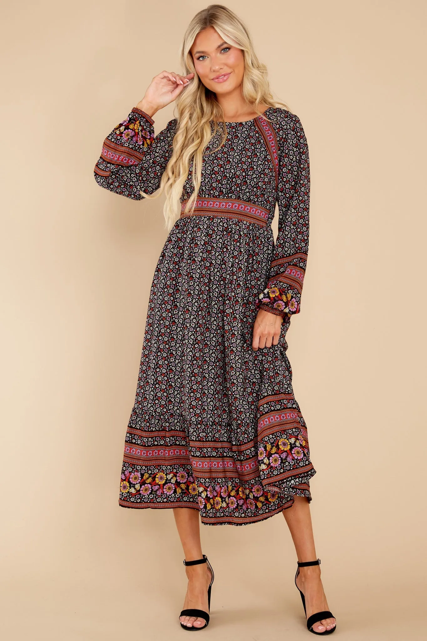 Into The Details Black Floral Print Midi Dress